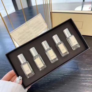 Promotion Luxus -Parfüm 9ml 5pcs Set Holz Sea Bluebell Eau für Frauen Männer Sprüh Parfum Langlebige Zeit Geruch Geruch Duft Lady Spray Weihrauch Flasche Schnellversand