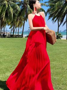 Vestidos casuais Red Club Sexy Mulheres elegantes Backless Halter Bandagem Pleated Dress Long Summer Summer Sleesess Birthday Party Festa de Bridesmaid