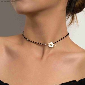 Pendant Necklaces Fashion Luxury Black Crystal Glass Bead Chain Choker Necklace for Women Flower Lariat Lock Collar Necklace Jewelry Party Charm2POKD