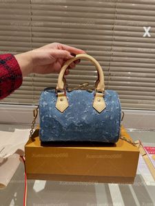 Designerbeutel Frauen Mini -Duffel -Taschen Denim 20 Handtaschen Luxusumbetaschen Paare Totes Unschärfe Buchstaben Umhängetaschen Crossbody Weibliche Modesack Reißverschluss Totes Geldbörsen