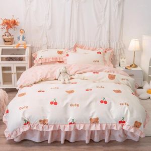 Bedding Sets Washed Cotton High Density Comfortable Soft Bed Skirt 4-piece Set King Size