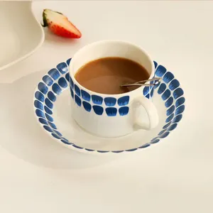 Cups Saucers England Style Afternoon Tea Bone China Cup Saucer Blue Print Ceramic Coffee With Handgrip On-glazed Red 2pcs/set