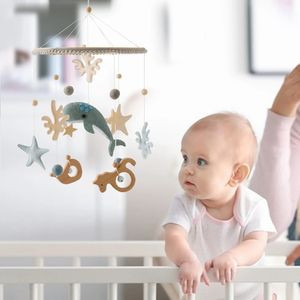 012 meses de bebê Baby Rattle Toy Wooden Mobile Stand Born Music Box Bell Bell Hanging Suports Bracket Crib Boys Girls Toys 240408
