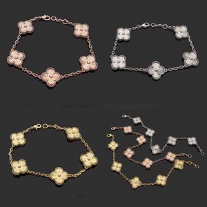 Designer Link Chain Armband Four-Leaf Cleef Clover Womens Fashion Gold Armelets smycken U6 16XW9 PZ1MK 2024