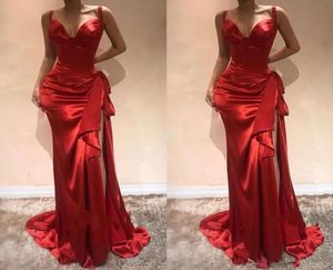 エレガントな赤い長いイブニングドレス2021恋人マーメイドフォーマルプロムドレススイープスイープトレインジッパーサイドスプリットイブニングガウンS8533736