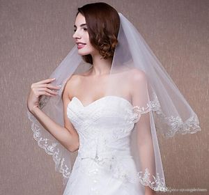 New Cheap In Stock Elbow Length 2 Layers Bridal Veil With Lace Applique Tulle Wedding Veils Ivory White for Wedding Events Online3818439