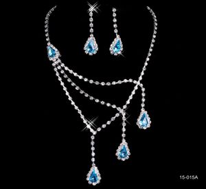 Billige Brautcharmanlagen legiert plattierte blaue Strasssteine Kristalle Schmuck Halskette Hochzeit Braut Brautmädchen Prom Party 15015A7012544
