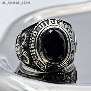 Pierścienie klastra czarny kamienny pierścień oczu 316L Biżuteria ze stali nierdzewnej rower punkowy kozie pierścień240408