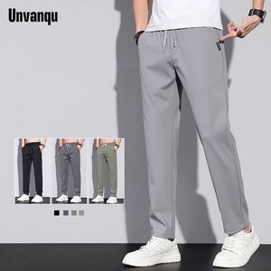 Unvanqu Summer Thin Ice Silk Pants Menファッションカジュアルソフト通気性ズボン弾性ウエストスモールストレートオーバーオール男性240402