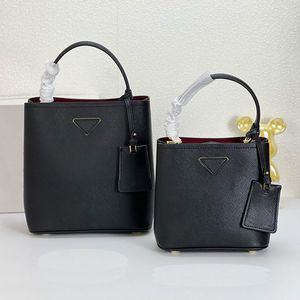 Designerka torba luksusowa torebka damska 23 cm 18 cm moda skórzane torby na ramię