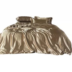 European Silk Bedding Sets High-end Fitted Sheet Smooth Naked Sleeping Summer Quilt Cover Ice Silk Bedspread 4pcs 240329
