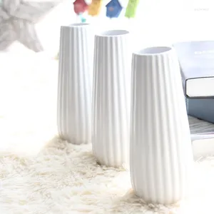 Decorative Flowers Simulated White Porcelain Vases Dry Artificial Flower Arrangement Vessels Pots And Ornaments