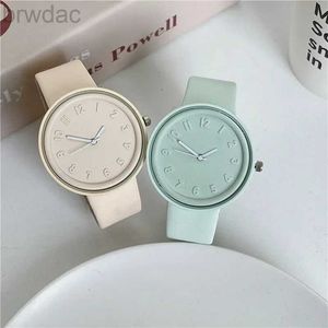 Kvinnors klockor Macaronklockor för kvinnor Temperament Simple Womens Quartz Watch Retro Student Digital Clock Reloj Mujer 240409