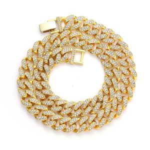 2024 Designer Trendy Hot Selling Hip Hop Full Diamond Cuban Halsband Personlig minimalistisk stil Fashion Diamond Inlagd halsbandsmycken