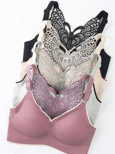 Bras 2024 Butterfly Beautiful Back Latex Lady Linerie собирает стальное кольцо с грудными подушками без отметок