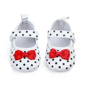 1Pair Autumn Spring Baby Anti-Slip Polka Dot Shoes Girl Kids Sone Sole First Walkers Sapatos de caminhada casual para 0-12M