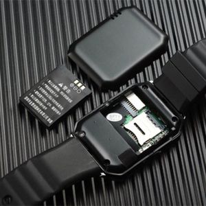 2023新しいデジタルタッチスクリーンスマートウォッチDZ09 Q18カメラBluetooth Watch IOS Android電話ブレスレットファッション用SIMカード