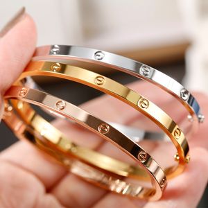 Дизайнерский винтовой браслет роскошные ювелирные украшения узкие версии браслеты браслеты 18 тыс. Титановых стальных бриллиантовых браслетов для мужчин.