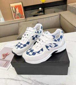 Designer Women C Sapatos casuais tênis de tecido Lace Up Up Sates Skate Shoes Flat Training Shoes Running Shoes 78978