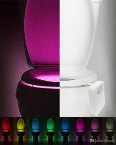 Smart LED Human Motion Sensor ativado banheiro banheiro leve à luz com 8 coloras Lâmpada de assento do banheiro automático Seat Light4401233