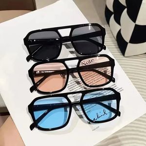 Kobiety projektantki marki luksusowe okulary słoneczne seksowne retro oko oka przeciwsłoneczne oko Kobieta czarna moda w stylu vintage damskie akcesoria na okulary 240326