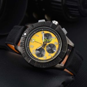 Luxury Designer Watch Avenger Alliance Watches Navitimer Men's Watches Reloj Quartz Movement Chronograph rostfritt stål Remsur CZ88