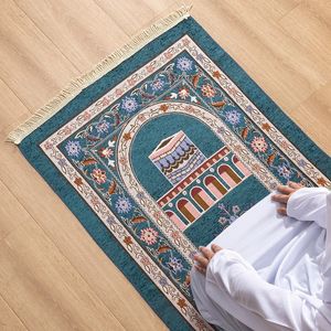 イスラム教徒の礼拝のための祈りのマット膝をひざまずく毛布ドア床カーペットアンチスリップソフトポータブル旅行祈りラグ240409