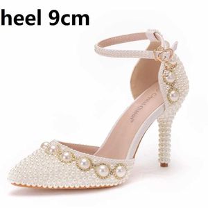 Scarpe eleganti Crystal Queen puntato punta in avorio perlato bianco nuzia da sposa sottile tacchi alti eleganti femminile caviglia sandali sexy sandali H240409 6w3i