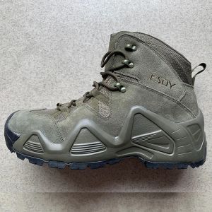 Stivali UE 3945 Trekking all'aperto Scarpe da arrampicata da campeggio da campeggio maschio Tattico di addestramento militare stivali da ginnastica dell'esercito non sneaker uomini