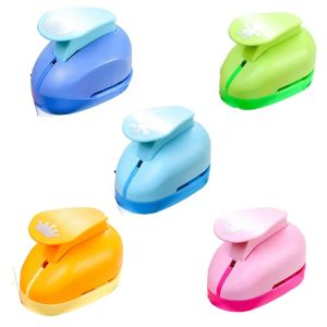 ABS Plastic Kid Hole Punch Cute Handmade Scrapbooking Craft Hole Punch DIY Paper Cutting Paper Shaper Cutter Children