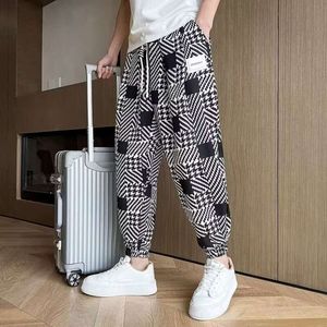 Summer Slim Pants Versatile Leggings for Men's Pants 2024 New Style Ruffled and Handsome Cropped Pants Trend Korean Loose Casual Pants