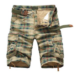 Men's Shorts Mens shorts 2024 fashionable plaid beach shorts mens casual camouflage shorts military shorts mens Bermuda merchandise set J240409