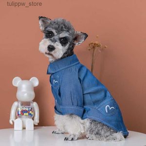 犬のアパレル犬アパレルデニムシャツ服レトロファッションスモールドッグ服猫春夏シュナウザーカワイイ韓国ペットアイテム230814 L46