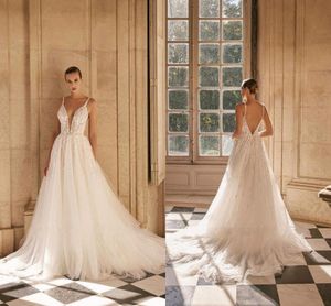 2024 New Sexy A Line Spaghetti Straps Wedding Dresses Backless Appliques Tulle Ruffles Long Bridal Gowns Plus Size BC16587