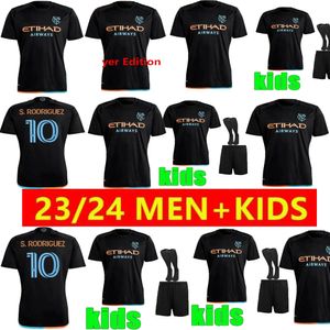 24/25 di New York City FC FC di alta qualità SCCIETTO KID KID MEN SHITTH PRIMA PRIMARY HOME NYCFC SKY BLUS AWAY TALTE BLACK MAGNO FERNANDEZ RODRIGUEZ KEATON MIJATOVIC