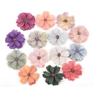 Verpackung 100pcs 5 cm Gerbera künstliche Blume Home Party Dekoration Scrapbooking Accessoires Kranz DIY Kopf billig Handwerk gefälschte JLL5027732