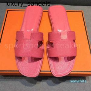 Kvinnor Sandaler Flat Slippers äkta läder Italien Piars äkta lädermärke äkta parti SLQQ QQ