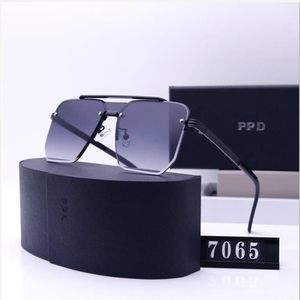 Luxusdesigner Sonnenbrille Mode Retro Styling Metal Optimistische globale Touristen Quay Sonnenbrille für Frauen Männer Outdoor Reisezyklus Bestes Spiel am besten