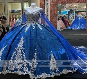 Royal Blue 2022 Ball Gown pärlspets quinceanera klänning med kappa från axelkorsetten tillbaka prinsessan söt 16 examen klänning1596072