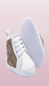 Designer barn baby pojke flicka skor nyfödda första walker sneakers solid unisex crib småbarn tränare skor spädbarn skor småbarn 1267343