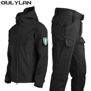 Men's Jackets Oulaylan Army Soft Shell Tactical Waterproof Jacket Fishing Hiking Camping Climbing Jacket HoodedWinter Autumn Track Set for MenL2404