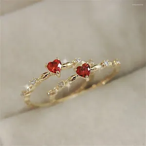 Cluster Rings Trendy Ring Heart Red Zircon Golden Charm Jewelry For Women Wholesale Price Fashion Decoration Copper Material