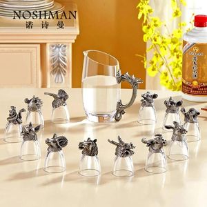 Dekorativa figurer Specialerbjudande high-end kinesiska Zodiac Animal Heads Maotai Liquor Cup Gift 12 Set