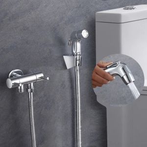 Toalety ręczne bidet z pistoletem sprayowym Zestaw węża w łazience ręka bidet zestaw rozpylaczy Zestaw Kobiety Czyste prysznicowe akcesoria łazienkowe