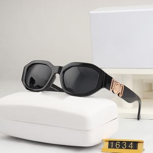 Mens solglasögon designer solglasögon för kvinnor lyxiga solglasstrend vintage skyddsglasögon adumbral sommar retro rese strandglasögon uv400