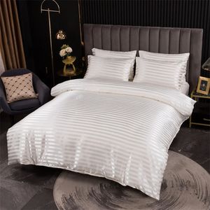 High End Emulation Silk Duvet Cover Set Satin Stripe Single Double Bedding Set Queen King Size Jacquard Duvet Covers Pillowcases 240329