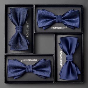 Navy Blue Dark Double Layer Bow Tie för män och kvinnor Business Formal British Korean Version Solid Color Gift Box240409