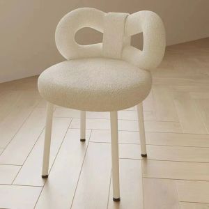 Momo Modern Simple Mautroom Net Red Backrest Fairy Simple Makeup Staud Stool Bowknot Manicure Стул Плюд Стол Стол стул