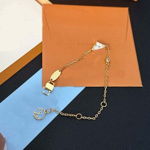 18K Gold Designer-Armband, Modegeometrie Römisches Alphabet White Mothershell Multi-Element-Frauenarmband, Valentinstag, hochwertige Geschenke, Großhandel