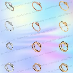 2024 NY DESIGNER RING Twisted Rope Rings For Womens Twisted Diamondless Set med Diamond Popular Fashion Classic mångsidig enkelring dubbelring Multi -storlek